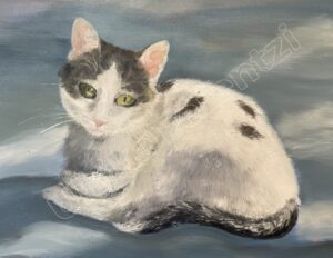 Dieses 50 x 70 cm große Ölgemälde zeigt Mickey, einen schwarz-weißen Europäischen Kurzhaarkater, so realistisch und lebendig, dass man das Gefühl hat, ihn direkt streicheln zu können. Mit viel Liebe zum Detail wurde jedes einzelne Haar, das sanfte Spiel von Licht und Schatten sowie der warme Glanz der Sonne im Fell meisterhaft eingefangen. Besonders seine Augen, die das Sonnenlicht reflektieren, strahlen eine tiefe Wärme, Neugier und stille Zuneigung aus. Dieses Portrait hält nicht nur das äußere Erscheinungsbild fest, sondern fängt auch die Seele und den einzigartigen Charakter Ihres Tieres ein. Lassen Sie sich von einem individuellen Kunstwerk begeistern, das die besondere Verbindung zu Ihrem geliebten Gefährten für immer bewahrt.